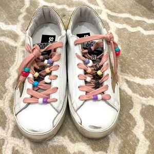 Golden goose superstar size 35